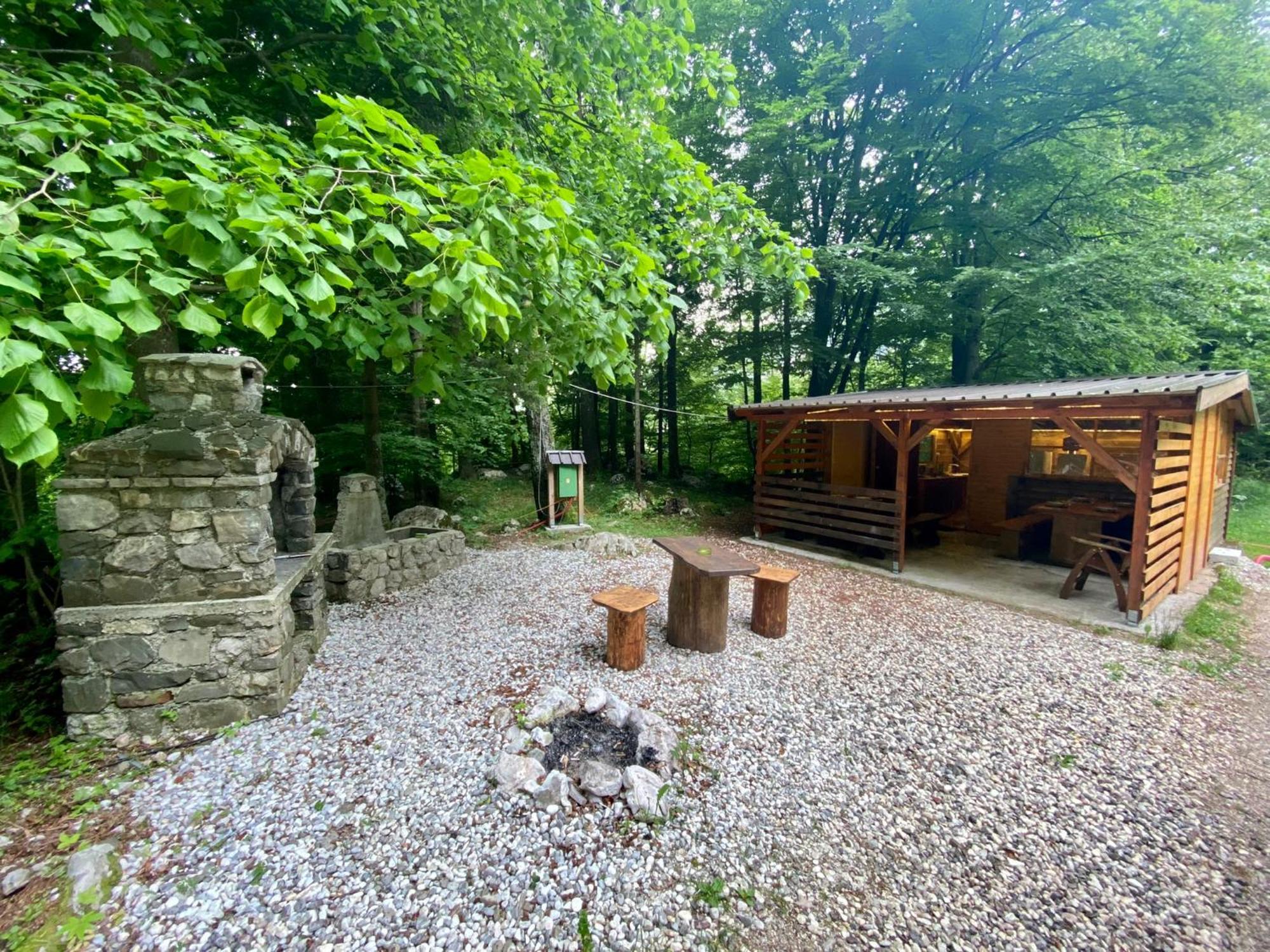 Glamping Krn Hotel Kobarid Exterior photo
